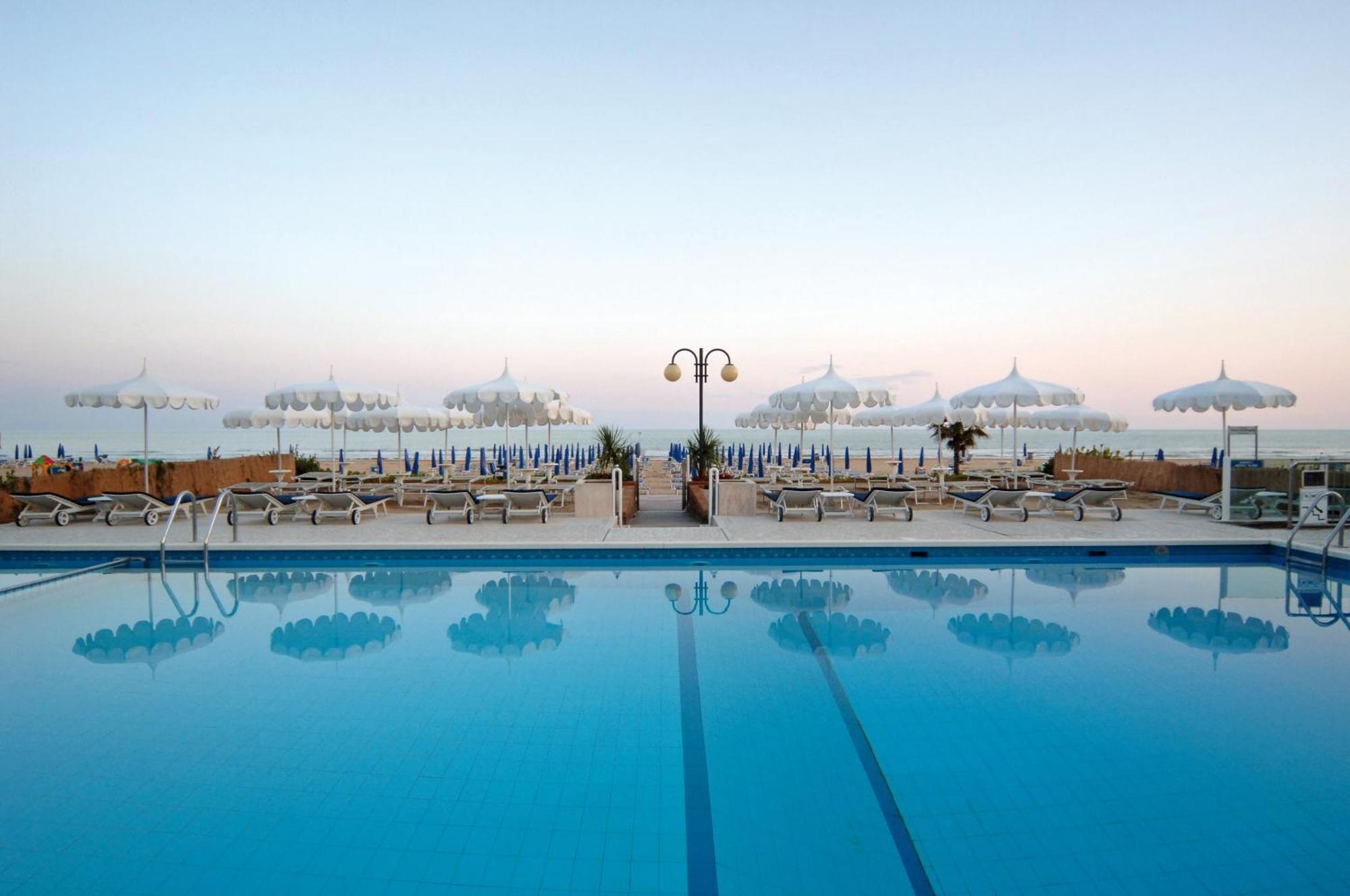 Hotel Beny Lido di Jesolo Exterior foto